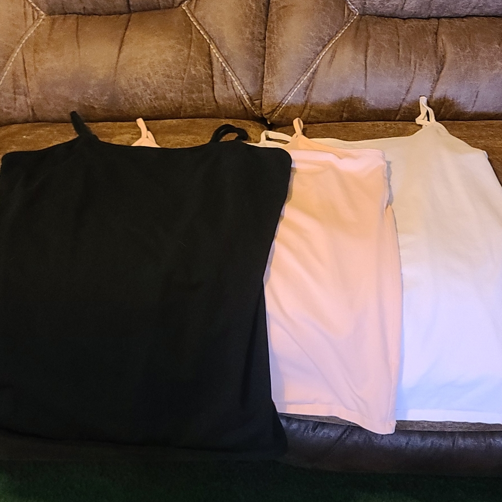3 Torrid knit camisoles. EUC black blush white 5&6